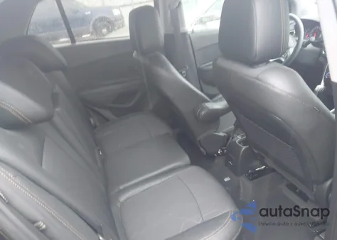 2020 Chevrolet Trax Fwd Lt from USA, damaged, VIN 3GNCJLSB1LL302146